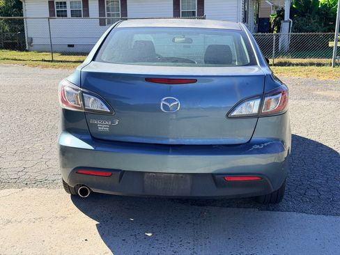 Used 2010 MAZDA MAZDA3 i Touring image 6