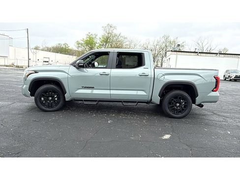 New 2026 Toyota Tundra Limited AWD/4WD image 4