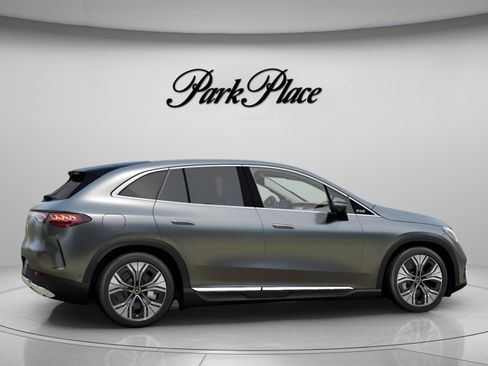 Used 2023 Mercedes-Benz EQE 350+ SUV image 24