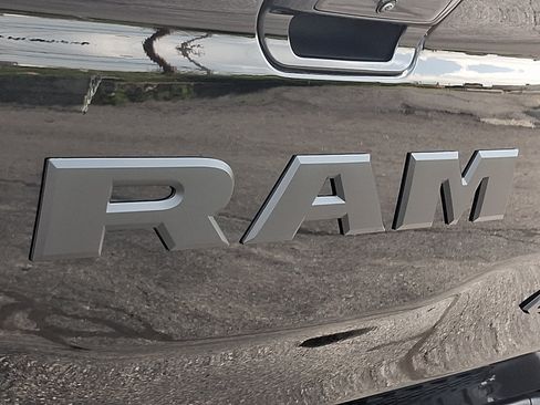 Used 2025 RAM 1500 Big Horn AWD/4WD image 30