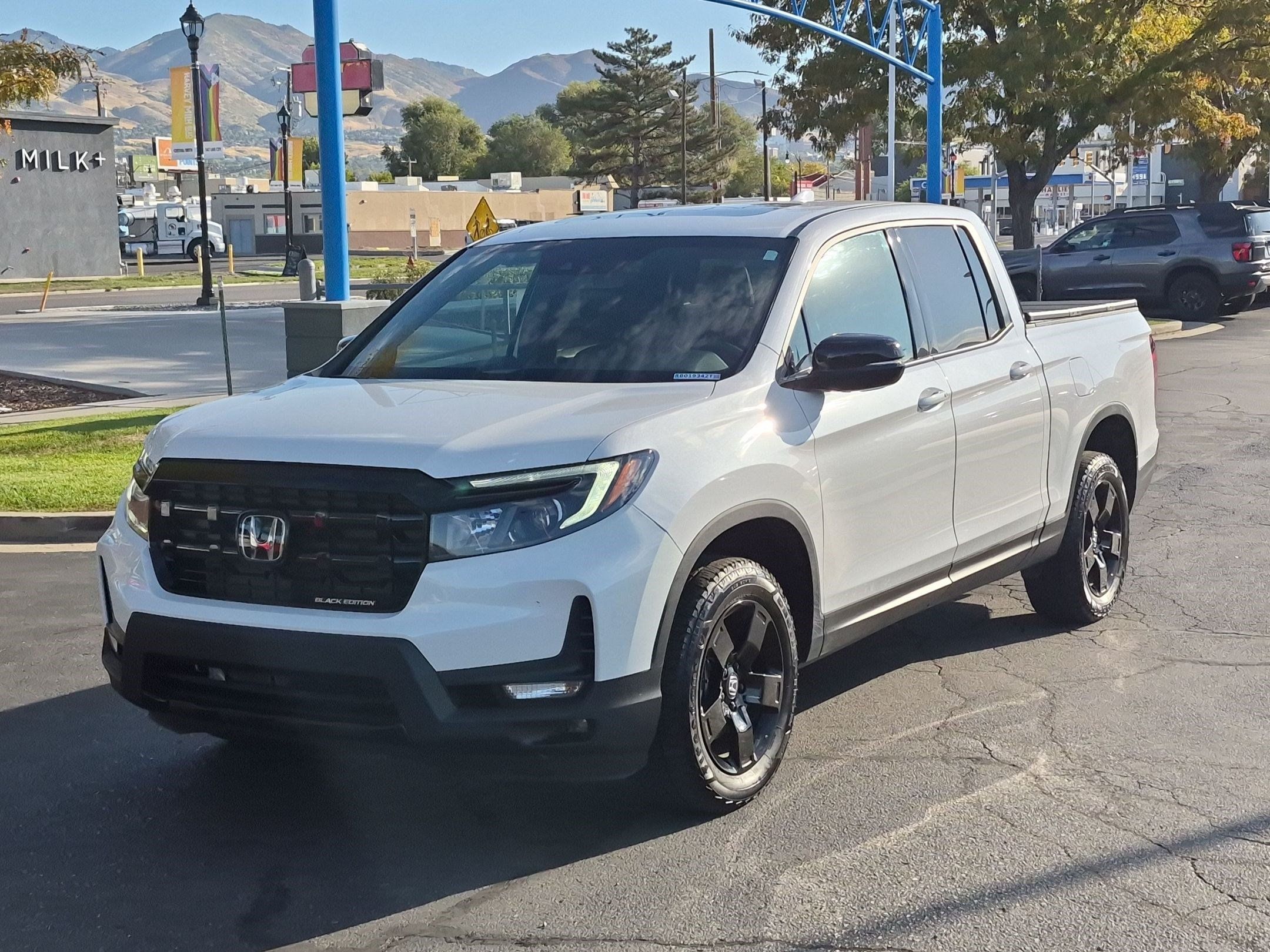 Certified 2024 Honda Ridgeline Black Edition image 10
