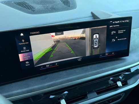 Certified 2023 BMW X7 xDrive40i w/ Premium Package image 28