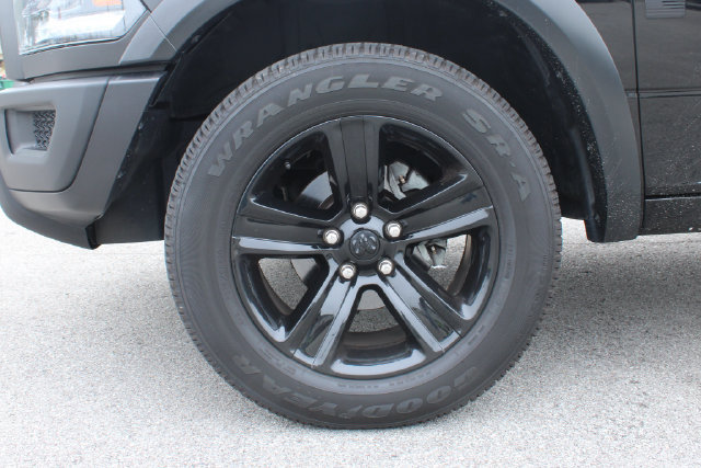 Used 2024 RAM 1500 Warlock AWD/4WD image 28