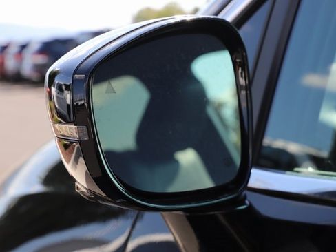 New 2026 Chrysler Pacifica Select image 11