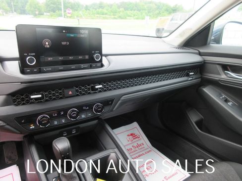 Used 2024 Honda Accord EX image 12