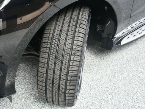 Used 2019 Mercedes-Benz GLE 400 4MATIC image 84