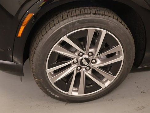 New 2026 Cadillac Vistiq Sport image 5