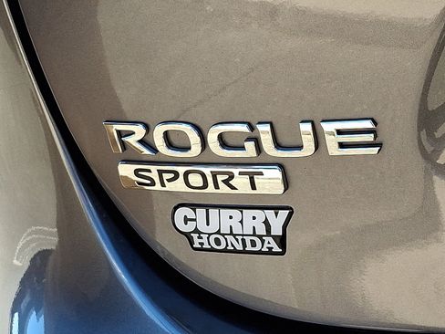 Used 2020 Nissan Rogue Sport SL w/ Premium Package image 32