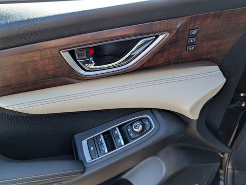 Used 2022 Subaru Ascent Touring image 30