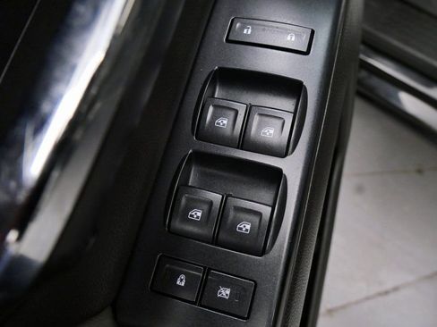 Used 2015 GMC Sierra 1500 4x4 Crew Cab image 14