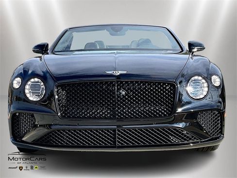 Used 2023 Bentley Continental GT V8 image 3