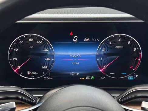 Certified 2025 Mercedes-Benz GLE 450 4MATIC image 9