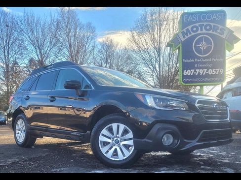 Used 2018 Subaru Outback 2.5i Premium image 1