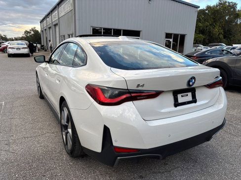 Used 2023 BMW i4 eDrive40 w/ Premium Package image 7