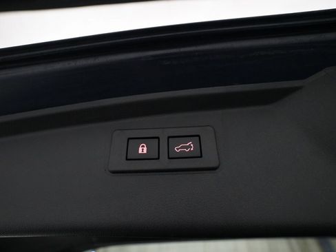 Used 2024 Subaru Outback Premium w/ Popular Package #1A image 15