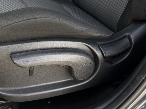 Used 2024 Kia Soul LX w/ Option Group 015 image 24