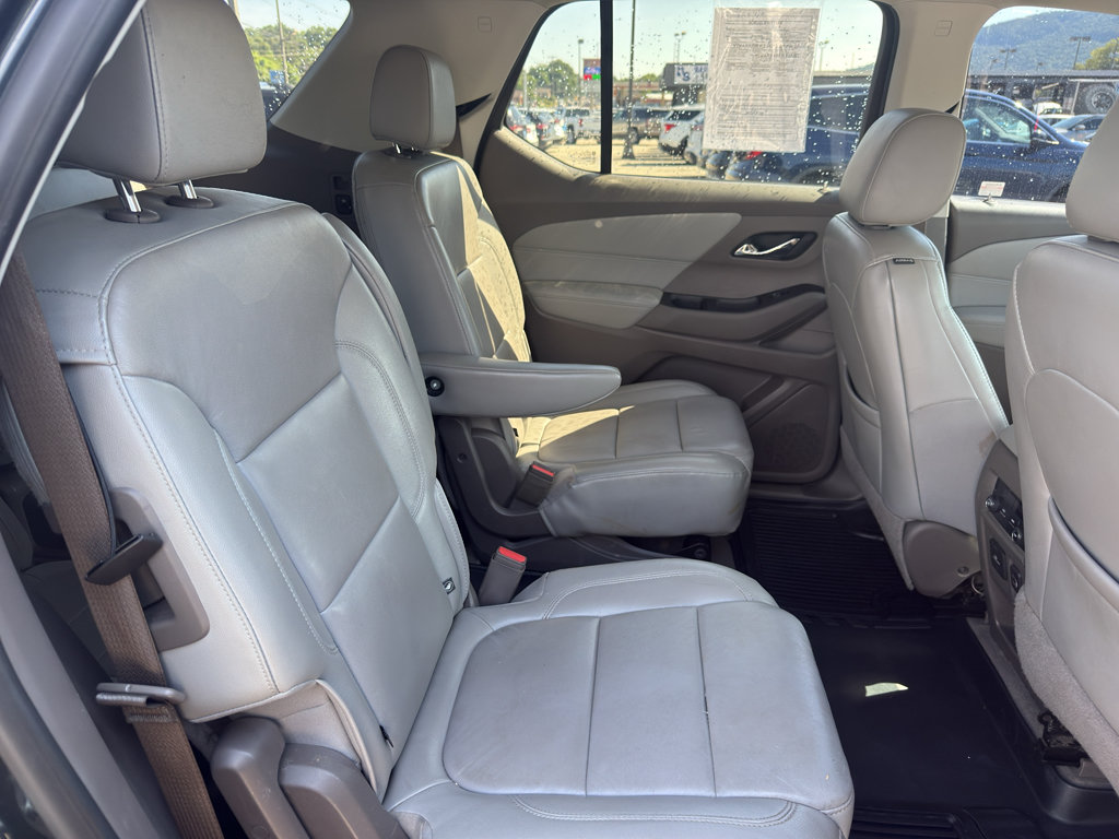 Used 2019 Chevrolet Traverse LT w/ LT Premium Package FWD image 12