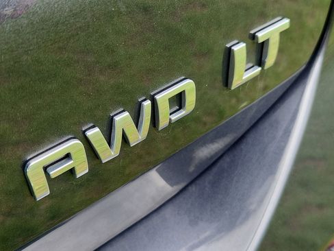 Used 2023 Chevrolet Equinox LT AWD/4WD image 14