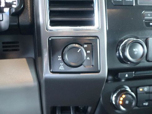 Used 2015 Ford F150 XLT w/ Equipment Group 301A Mid AWD/4WD image 19