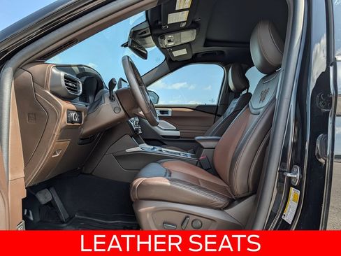 Certified 2024 Ford Explorer King Ranch w/ Technology Package AWD/4WD image 11