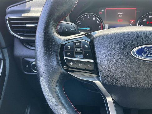Used 2023 Ford Explorer ST-Line AWD/4WD image 23