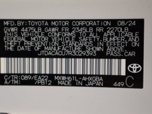Used 2024 Toyota Prius Prime FWD image 17