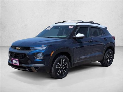 Used 2022 Chevrolet TrailBlazer ACTIV w/ Sun and Liftgate Package AWD/4WD image 4