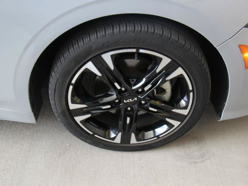 Used 2024 Kia K5 GT-Line w/ GT-Line Premium Package FWD image 35