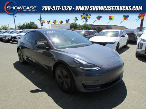 Used 2023 Tesla Model 3 Standard Range RWD image 1