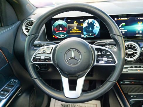 Used 2021 Mercedes-Benz GLA 250 4MATIC image 43