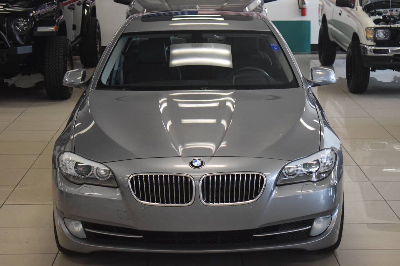 Used 2012 BMW 528i Sedan RWD image 8