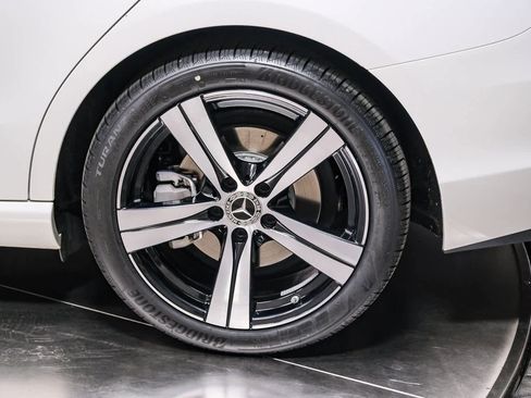 Certified 2023 Mercedes-Benz C 300 Sedan image 9