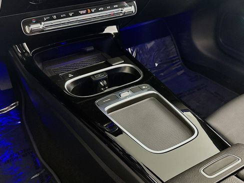 Certified 2024 Mercedes-Benz CLA 250 image 7