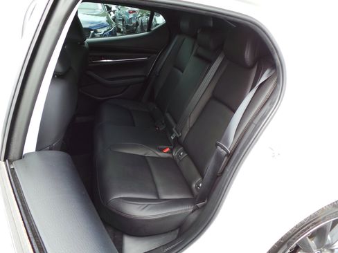 Used 2023 MAZDA MAZDA3 s FWD image 16