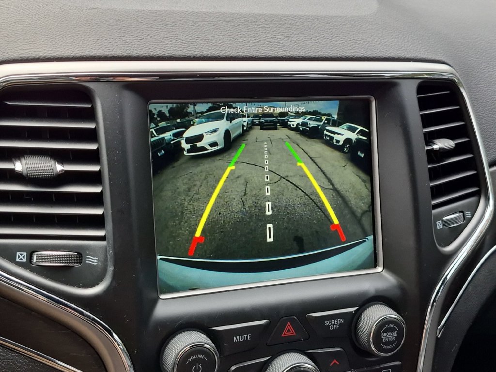 Used 2018 Jeep Grand Cherokee Limited AWD/4WD image 19