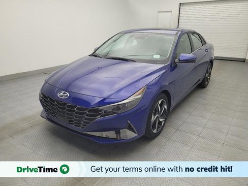 Used 2023 Hyundai Elantra Limited image 1