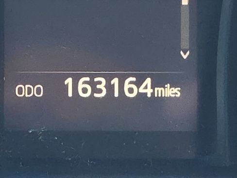 Used 2018 Toyota Camry SE image 26