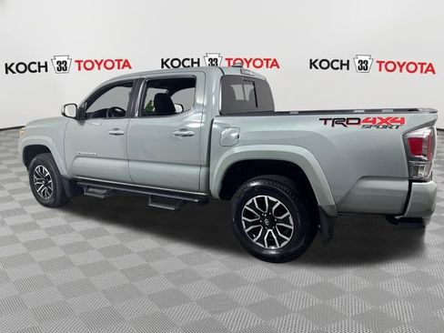 Used 2023 Toyota Tacoma TRD Sport AWD/4WD image 15