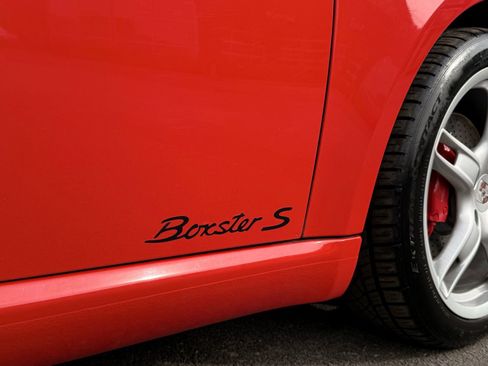 Used 2005 Porsche Boxster S image 17