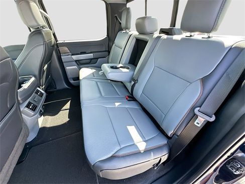 New 2025 Ford F150 Lariat w/ Equipment Group 501A Mid image 17