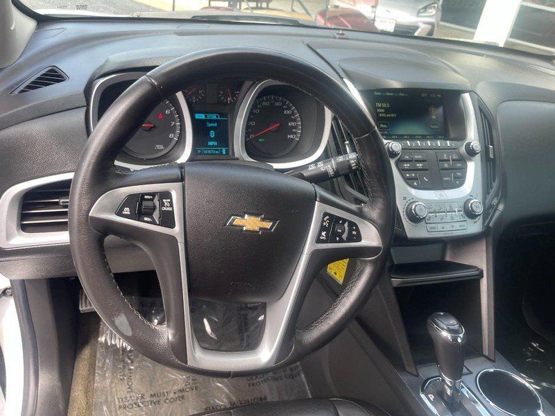 Used 2017 Chevrolet Equinox LT w/ Sport Edition FWD image 16