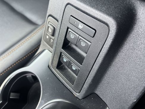 Certified 2024 Ford Bronco Badlands image 13