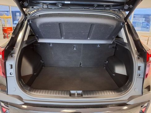 Used 2025 Kia Seltos EX w/ EX Sunroof Package image 16