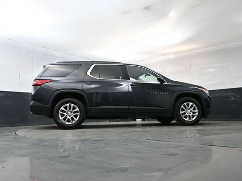 Used 2020 Chevrolet Traverse LT AWD/4WD image 24