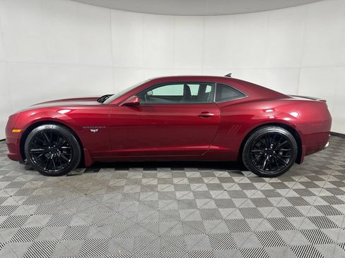 Used 2010 Chevrolet Camaro SS w/ RS Package RWD image 2
