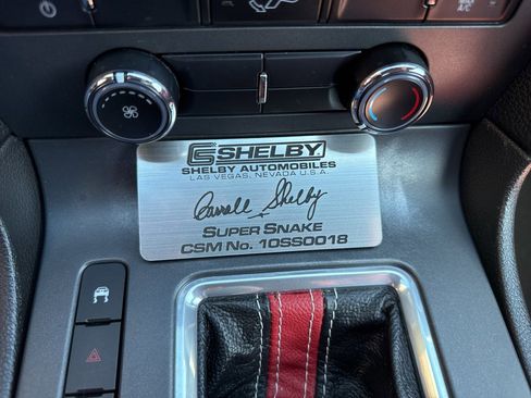 Used 2010 Ford Mustang Shelby GT500 RWD image 27