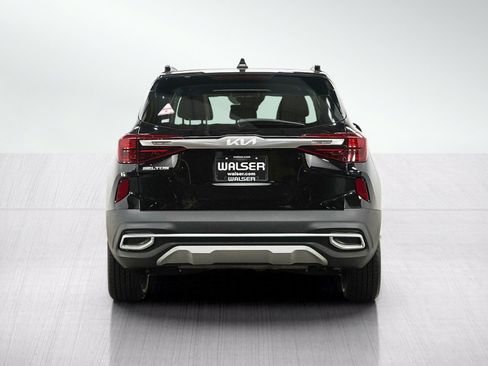 Used 2022 Kia Seltos EX AWD/4WD image 5
