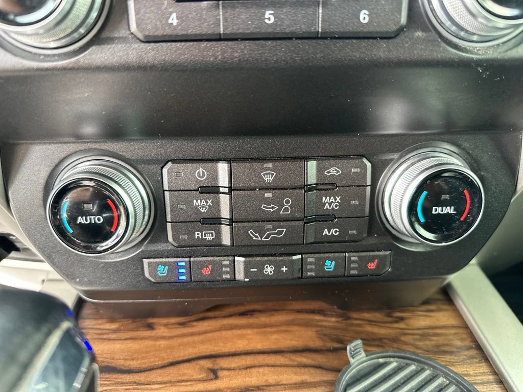 Used 2019 Ford F150 Lariat w/ Equipment Group 502A Luxury AWD/4WD image 22