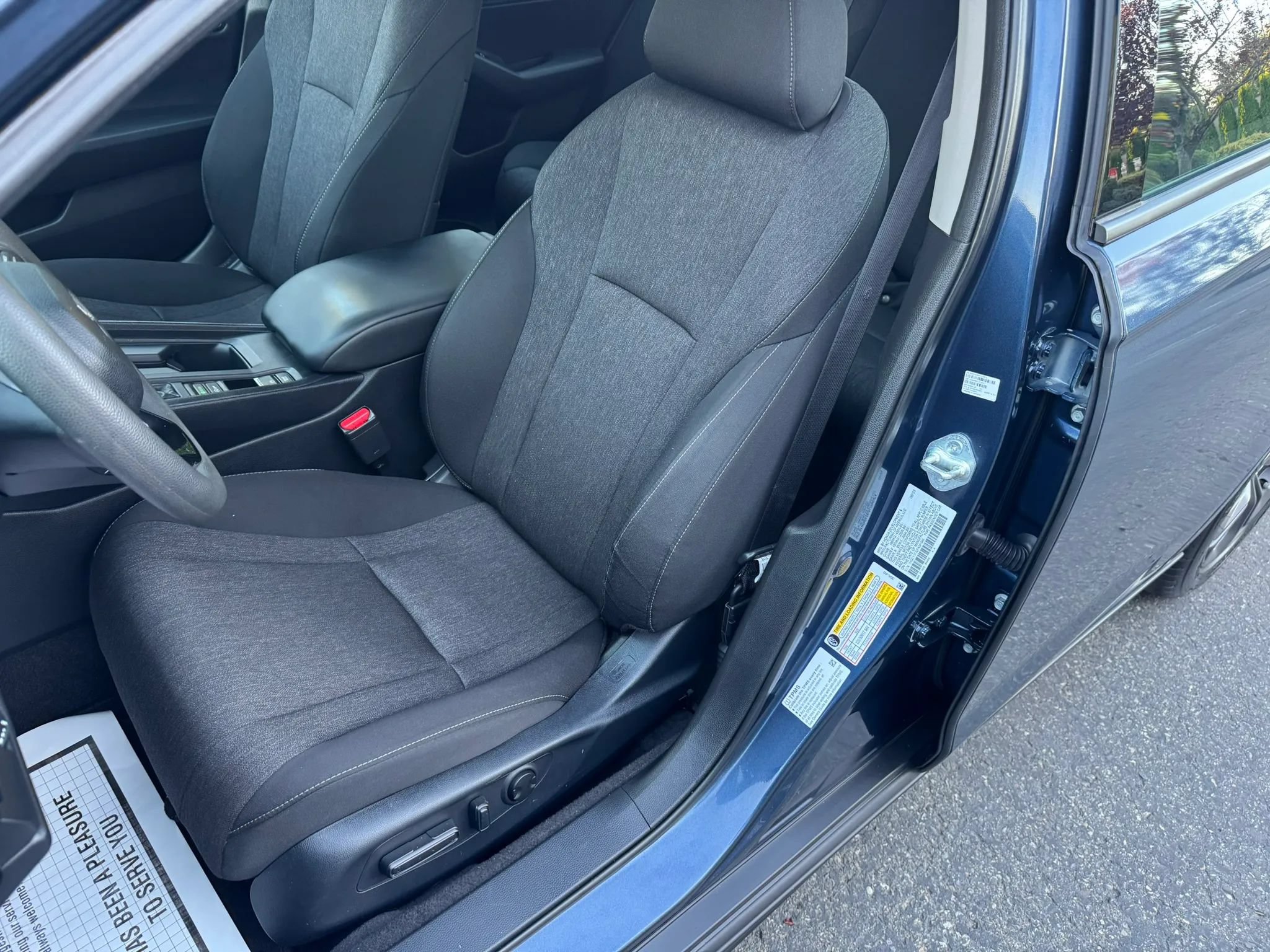 Used 2023 Honda Accord EX image 26