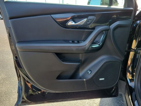 Used 2025 Chevrolet Blazer RS image 18